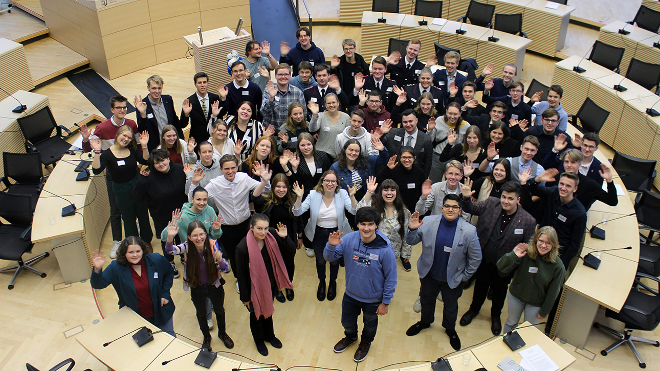 22 11 19 jil gruppenfoto web ea meyer